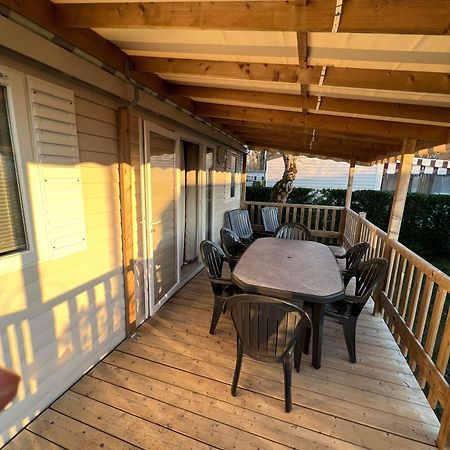 Mobilhome 6/8 Pers. Camping Siblu Les Charmettes Les Mathes Exterior foto